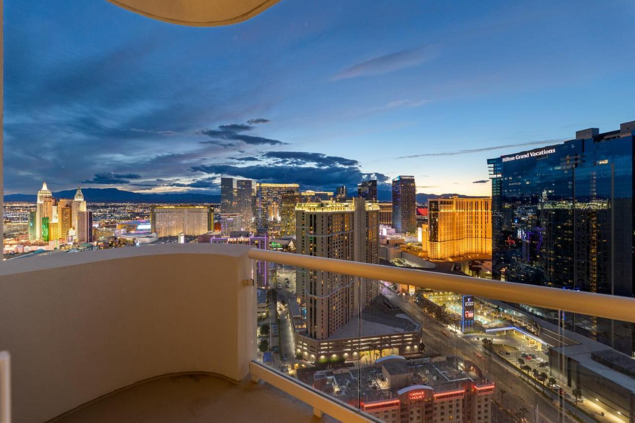Lucky Gem Penthouse & Luxury Suites At Signature Resort, Balcony Strip View 1607 拉斯维加斯 外观 照片